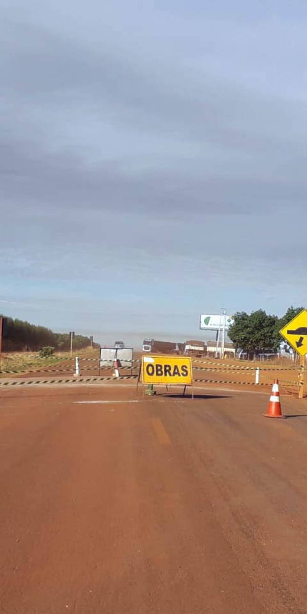 MT240 sentido interior FRENTE A AGRÍCOLA ALVORADA.jpg